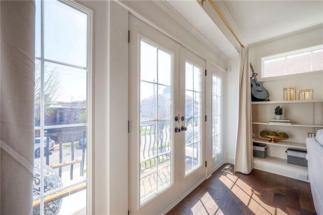 716 W 45th Street, Kansas City, MO 64111