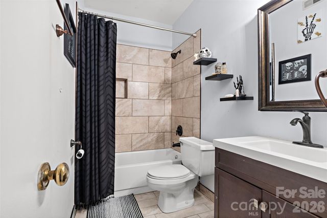 224 N Poplar Street 22, Charlotte, NC 28202