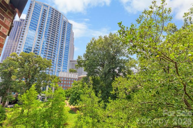 224 N Poplar Street 22, Charlotte, NC 28202