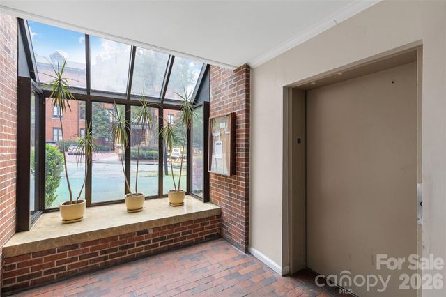 224 N Poplar Street 22, Charlotte, NC 28202