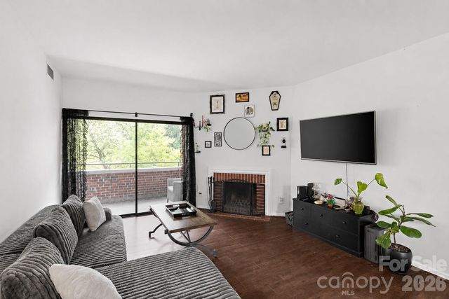 224 N Poplar Street 22, Charlotte, NC 28202