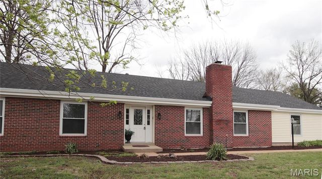 13815 olive Boulevard, Chesterfield, MO 63017