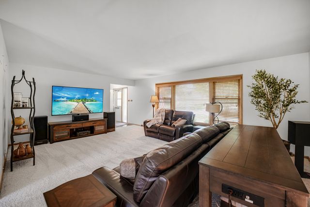1501 CARSON Court, Homewood, IL 60430