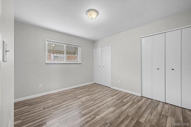 32961 Wexford Drive, Warren, MI 48092