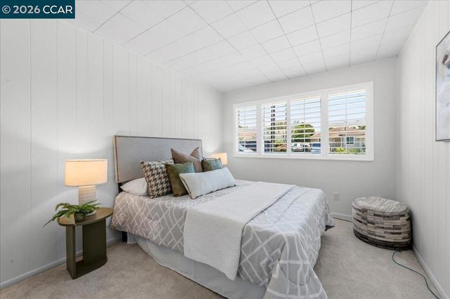 850 Harmony Dr, Hayward, CA 94541
