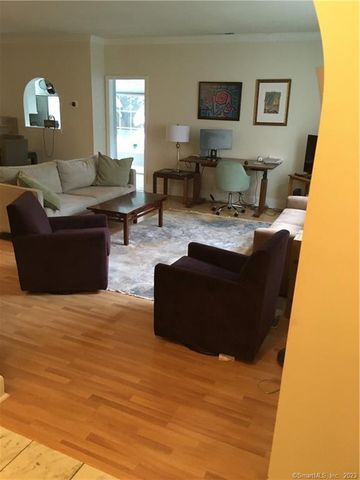 34 Woodland Street, New Haven, CT 06511