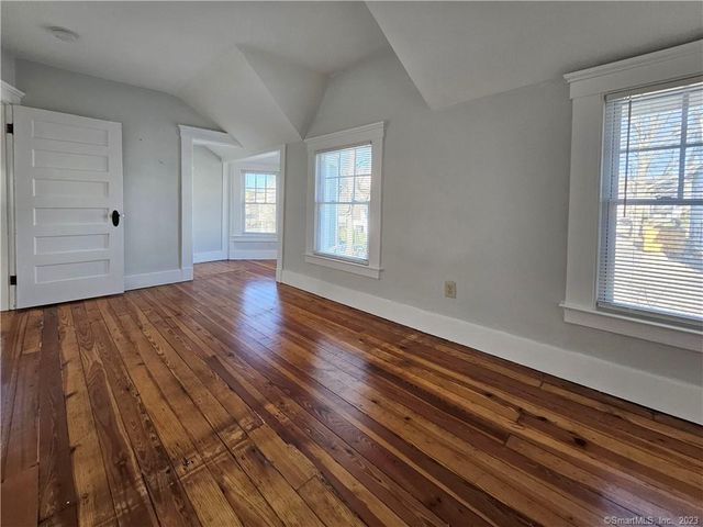 34 Woodland Street, New Haven, CT 06511