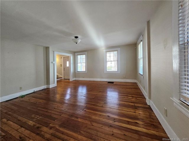 34 Woodland Street, New Haven, CT 06511