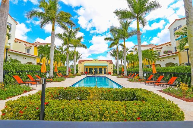 12453 NW 17 Manor 12353, Pembroke Pines, FL 33028