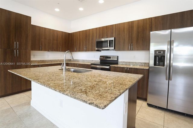 12453 NW 17 Manor 12353, Pembroke Pines, FL 33028