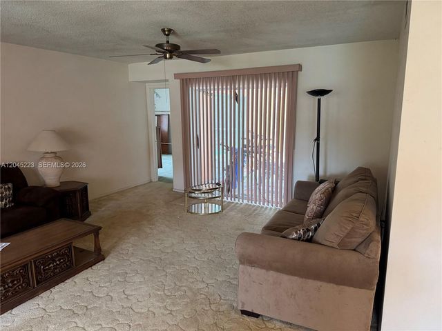 9160 SW 54th Place, Cooper City, FL 33328