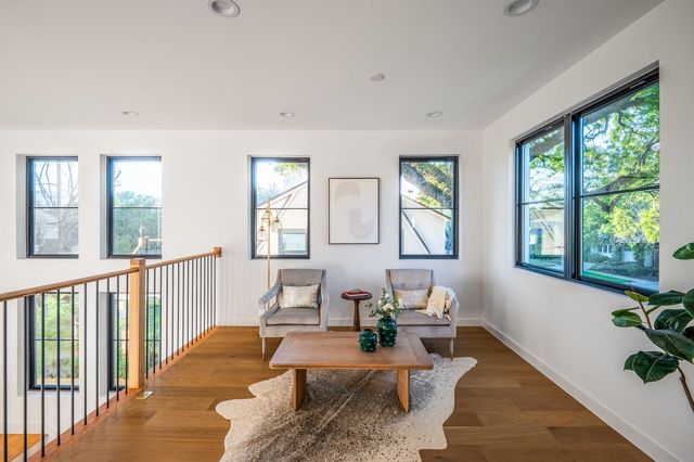 2225 Branard Street, Houston, TX 77098