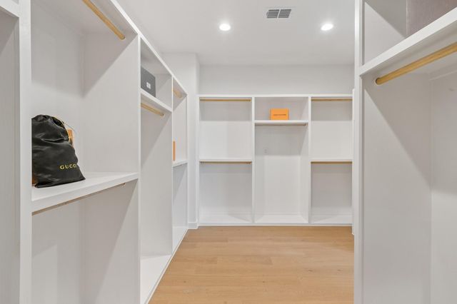 2225 Branard Street, Houston, TX 77098