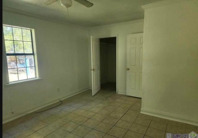 3547 Mission Dr, Baton Rouge, LA 70805