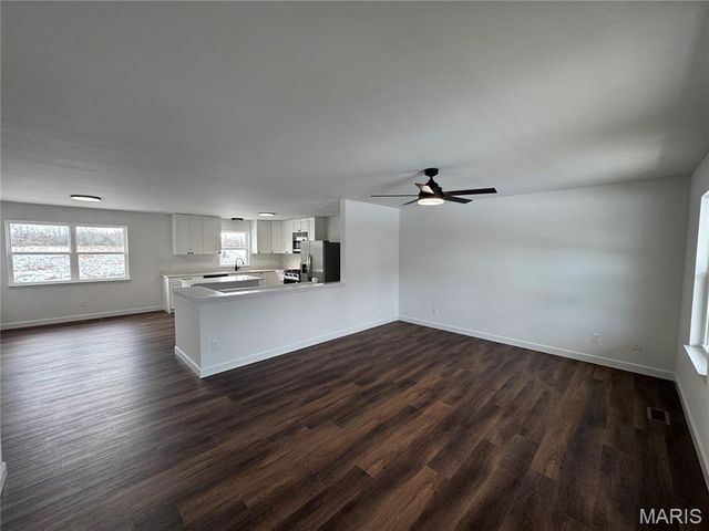 697 Linns Mill Road, Troy, MO 63379