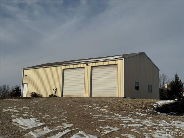 697 Linns Mill Road, Troy, MO 63379