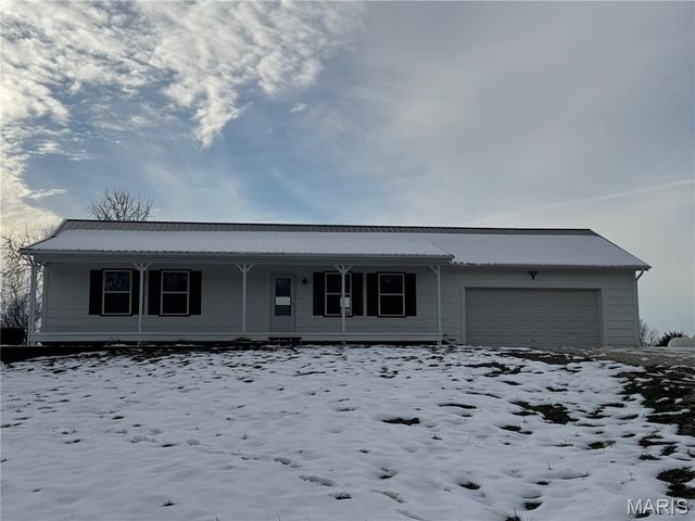 697 Linns Mill Road, Troy, MO 63379