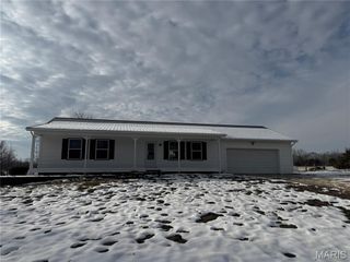 697 Linns Mill Road, Troy, MO 63379