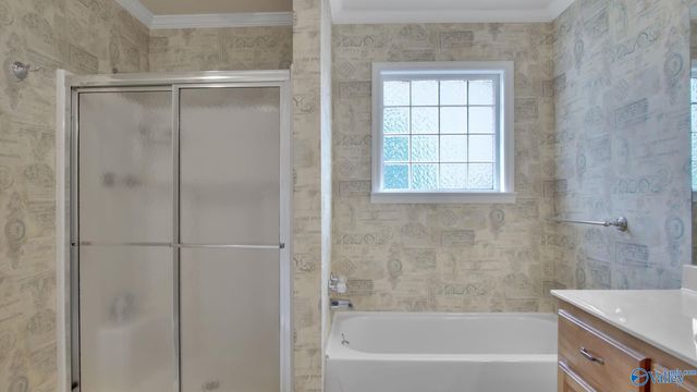 405 E Charlotte Avenue, Scottsboro, AL 35768