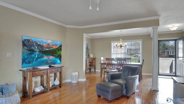 405 E Charlotte Avenue, Scottsboro, AL 35768