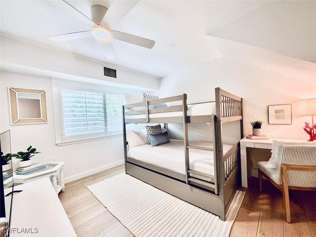 1097 Frank Whiteman BLVD, Naples, FL 34103