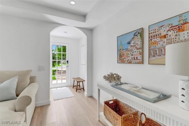 1097 Frank Whiteman BLVD, Naples, FL 34103