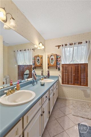 1226 Dunlevie Road, Allenhurst, GA 31301