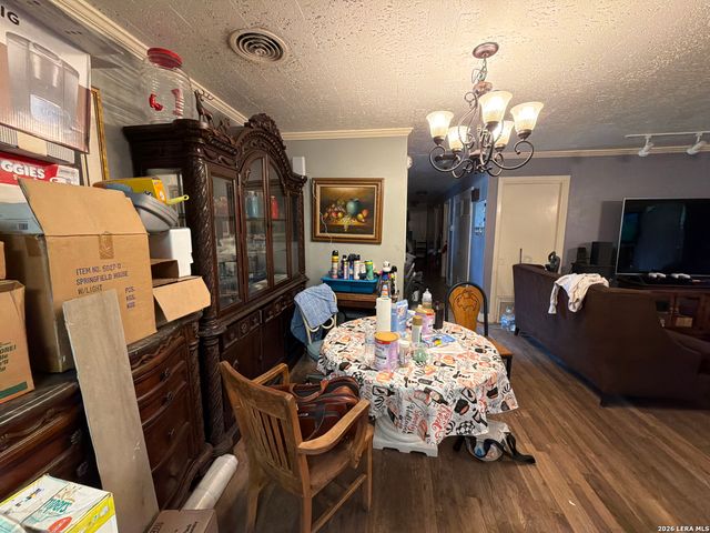 114 Maplewood, San Antonio, TX 78216