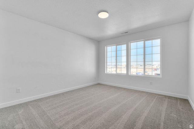 923 W KINGFISHER RD, Stansbury Park, UT 84074