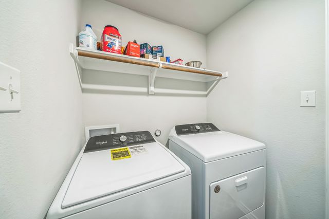 433 Woodhouse Way, Everman, TX 76140