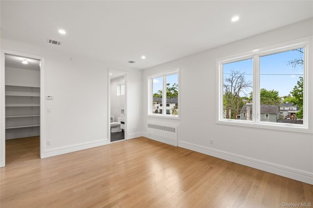 7 Sherwood Avenue 201, Spring Valley, NY 10977
