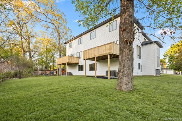 7 Sherwood Avenue 201, Spring Valley, NY 10977