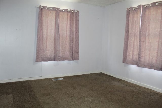 513 N Oak Street, Harrison, AR 72601