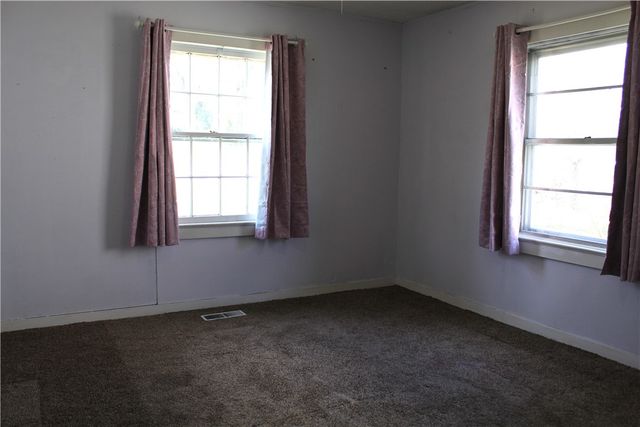 513 N Oak Street, Harrison, AR 72601