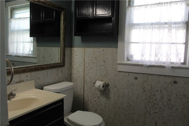 513 N Oak Street, Harrison, AR 72601