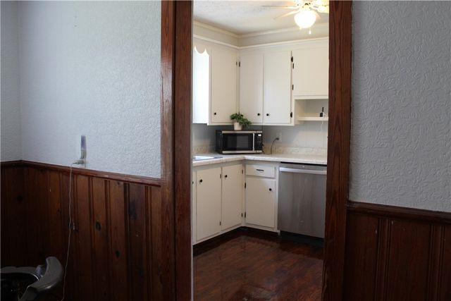 513 N Oak Street, Harrison, AR 72601