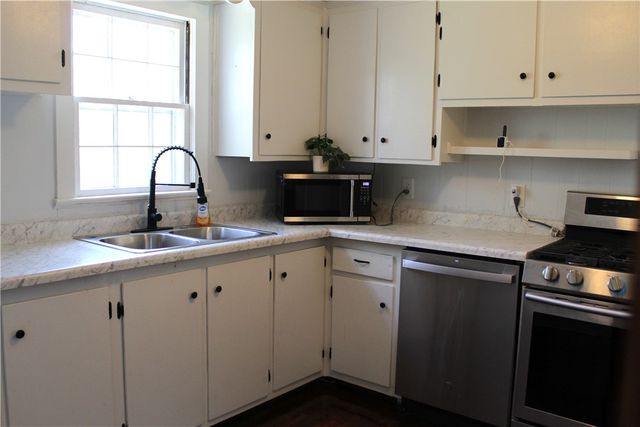 513 N Oak Street, Harrison, AR 72601