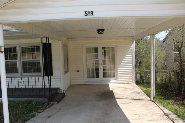 513 N Oak Street, Harrison, AR 72601