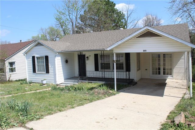 513 N Oak Street, Harrison, AR 72601