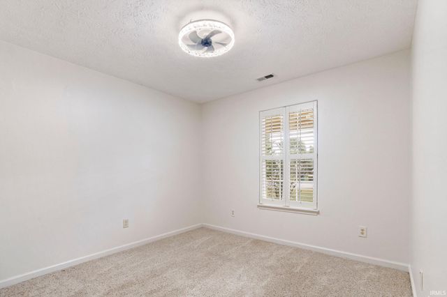 6082 Flintlock Drive, West Lafayette, IN 47906