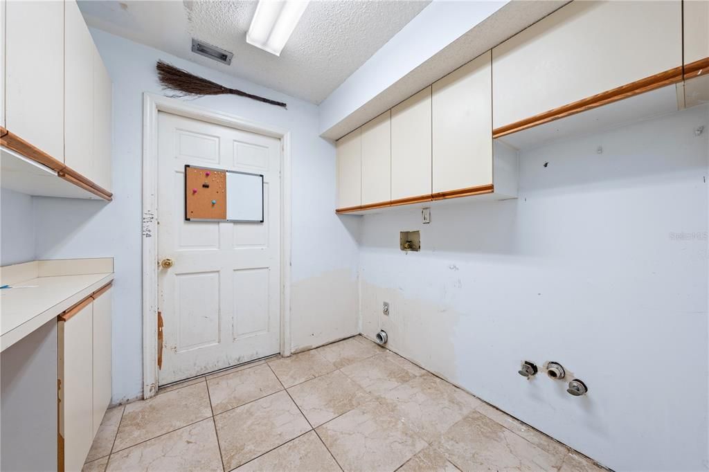 Image 53 of property listing at 1870 KING EDWARD DRIVE, Kissimmee, FL 34744