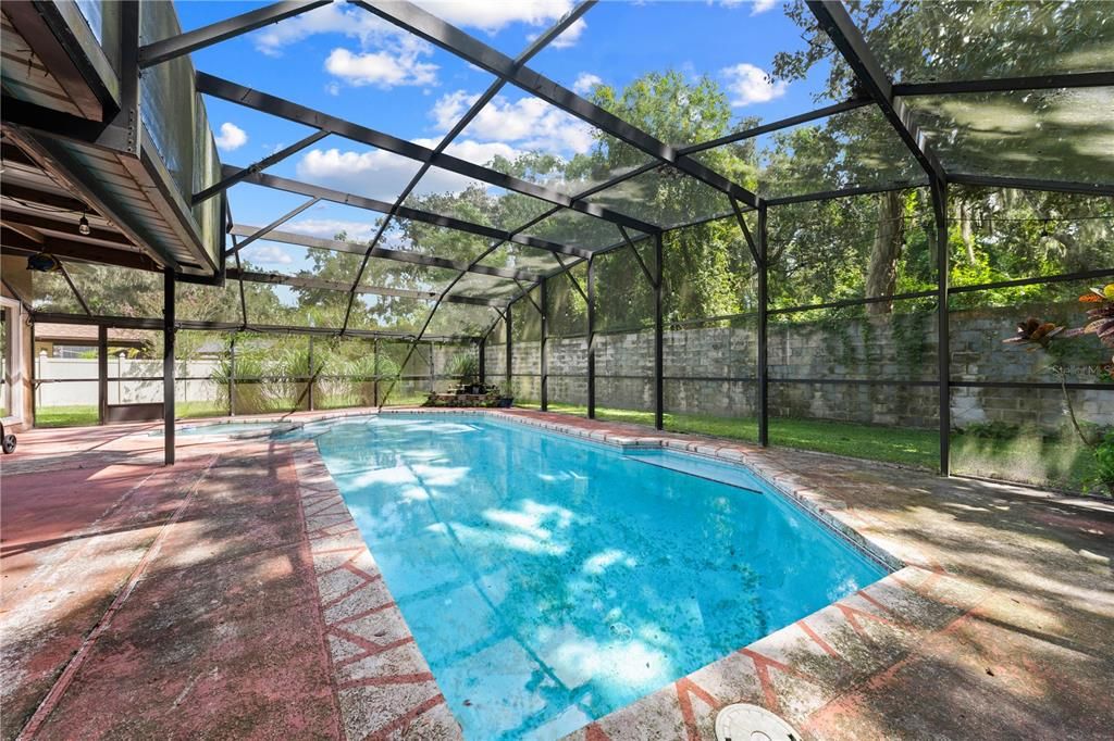 Image 60 of property listing at 1870 KING EDWARD DRIVE, Kissimmee, FL 34744