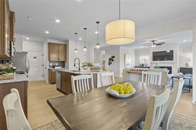 8004 Haven Springs Trace, Douglasville, GA 30134