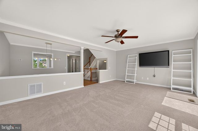 43535 PLANTATION TER, Ashburn, VA 20147