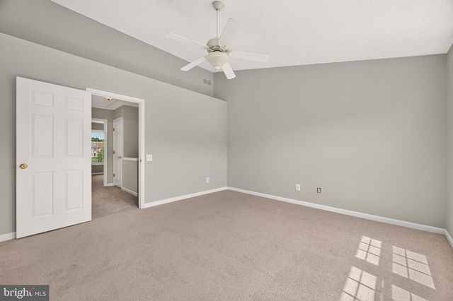43535 PLANTATION TER, Ashburn, VA 20147