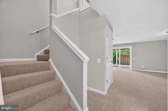 43535 PLANTATION TER, Ashburn, VA 20147