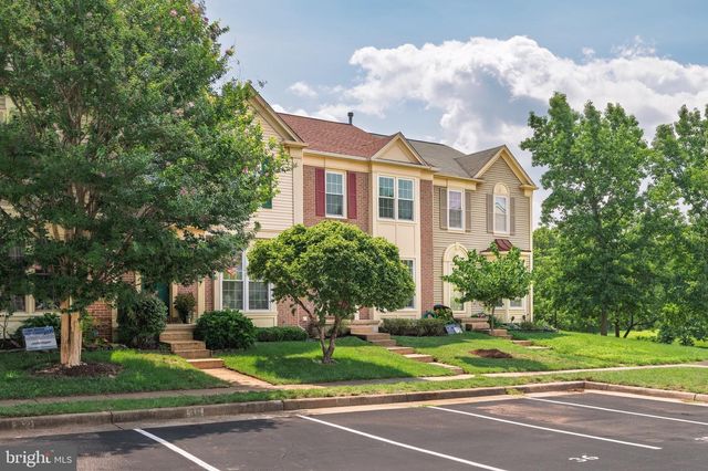 43535 PLANTATION TER, Ashburn, VA 20147