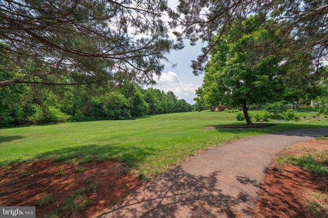 43535 PLANTATION TER, Ashburn, VA 20147