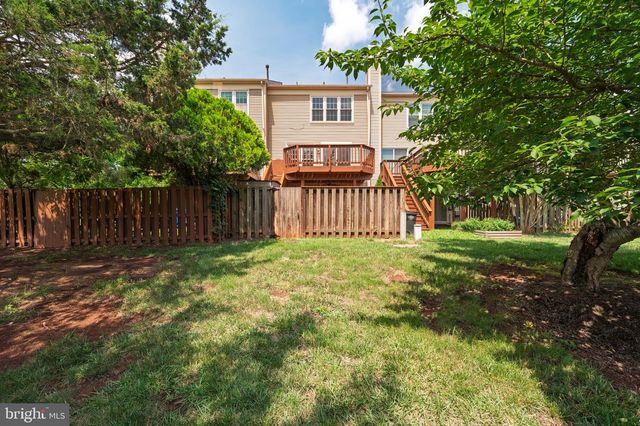 43535 PLANTATION TER, Ashburn, VA 20147