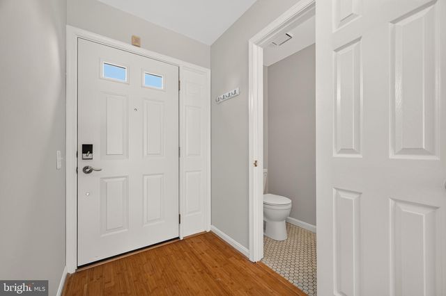 43535 PLANTATION TER, Ashburn, VA 20147